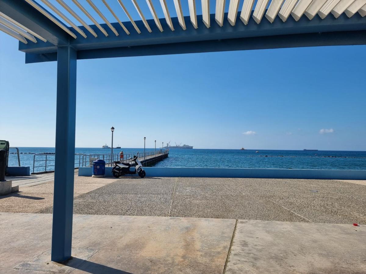Beach Apartment'S ليماسول المظهر الخارجي الصورة